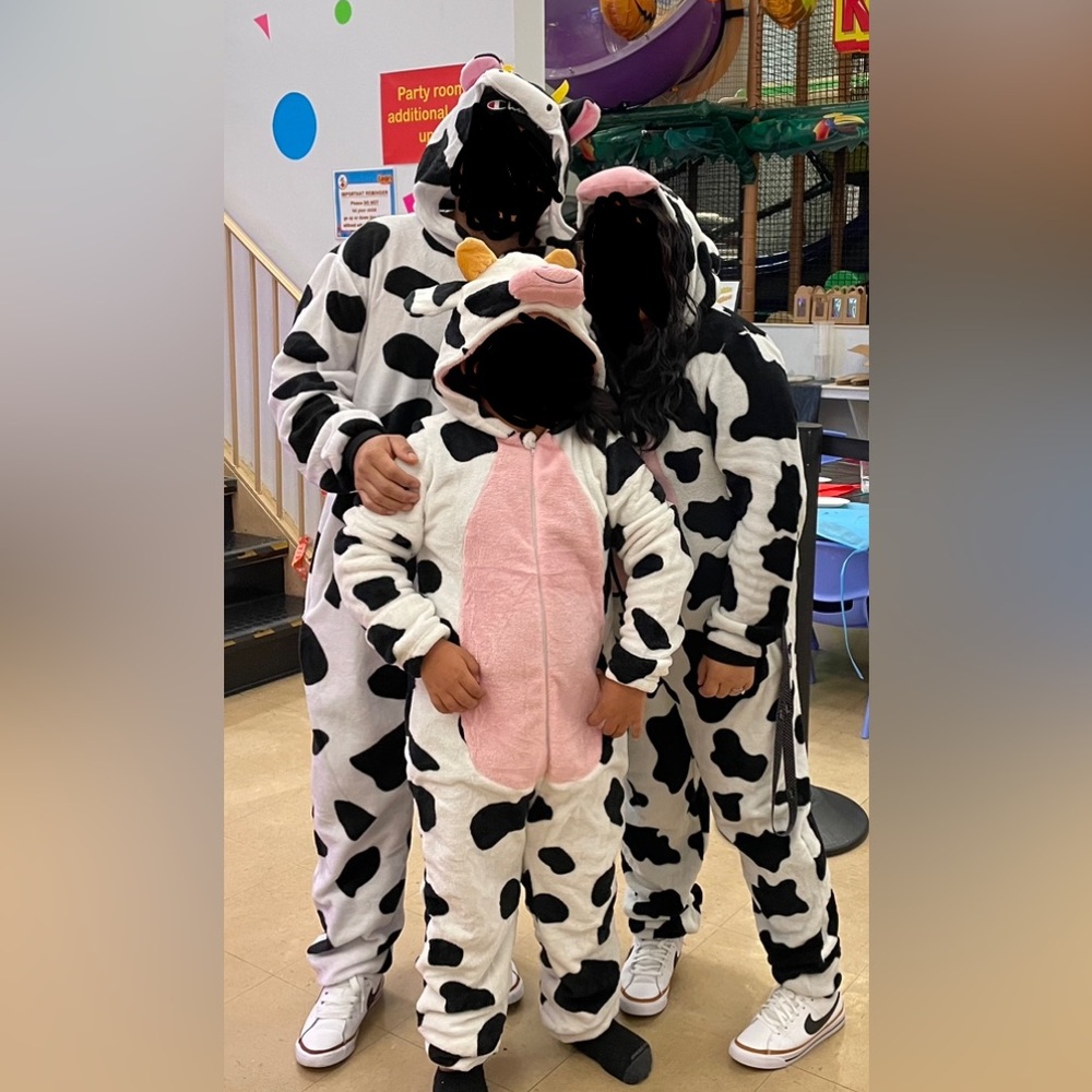 Women cow costume